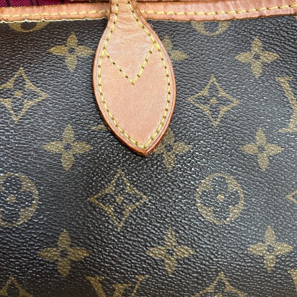 💞💞XXL Louis Vuitton Neverfull GM monogram PIVIONE INTERIOR🩷 - Picture 3 of 16